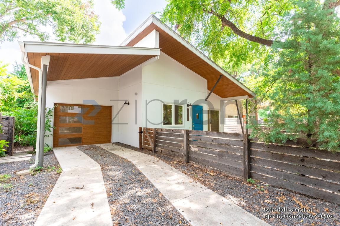 Foto principal - 2104 Haskell St
