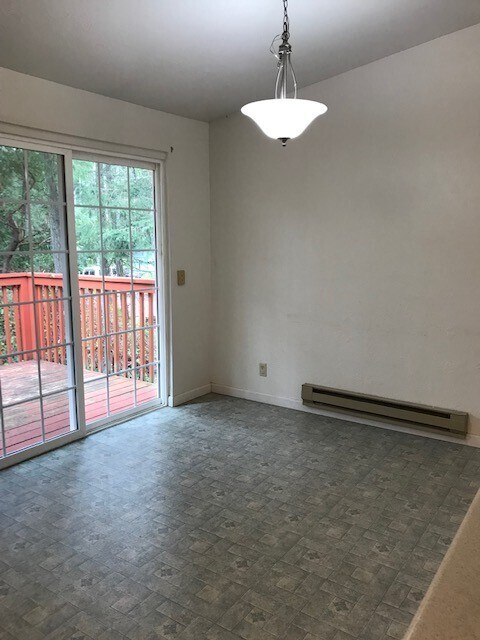 Foto del edificio - 1585 NW Palmer Ln