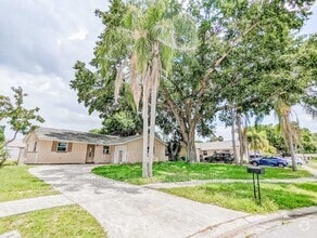 Building Photo - 6943 Buhrley Terrace N