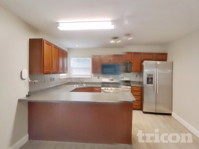 Foto del edificio - 539 Great Oaks Meadow Dr