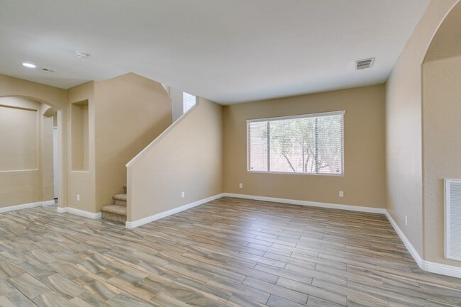 Building Photo - 8944 Bandinella Ave