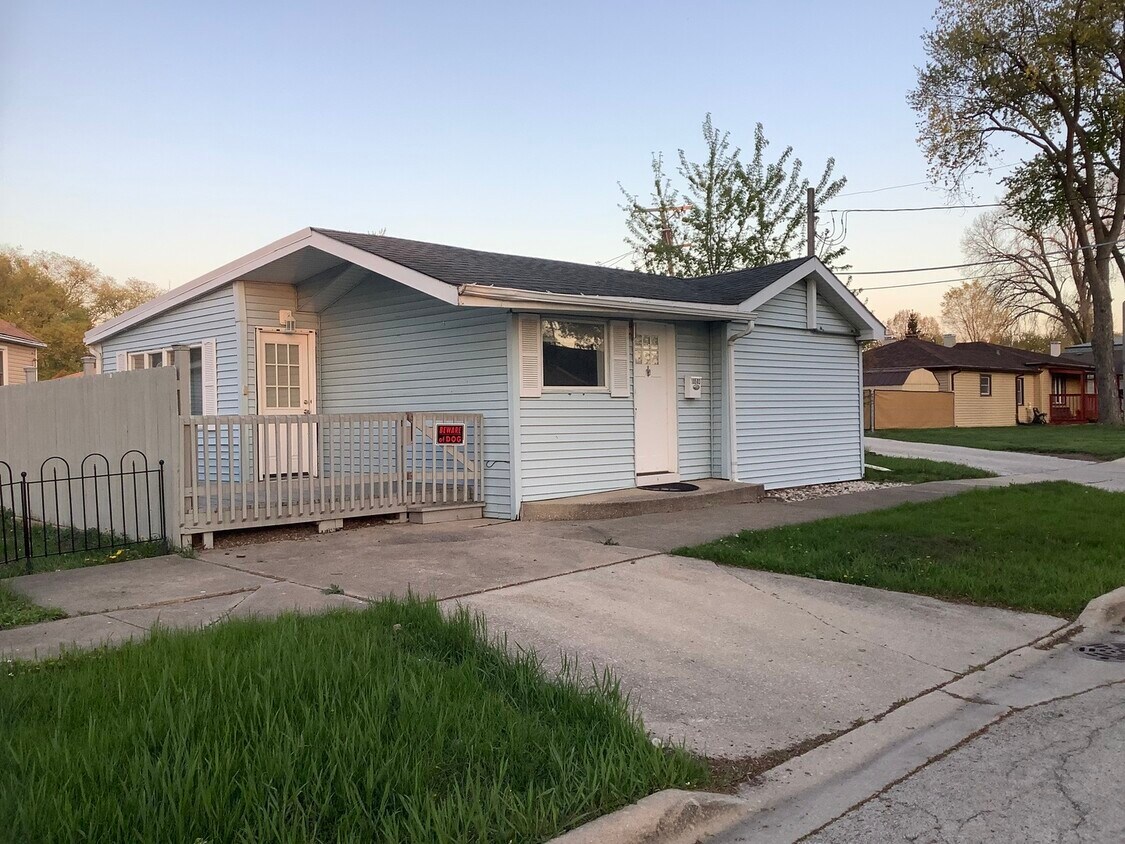 10503 Princess Ave, Chicago Ridge, IL 60415 - House Rental in Chicago ...