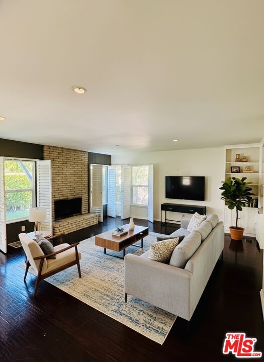 Foto del edificio - 1122 N Crescent Heights Blvd