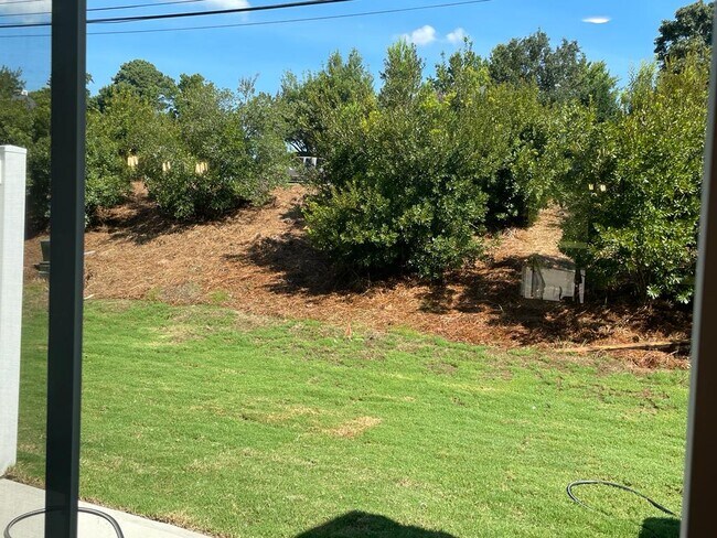 Foto del edificio - 342 Old Grove Ln