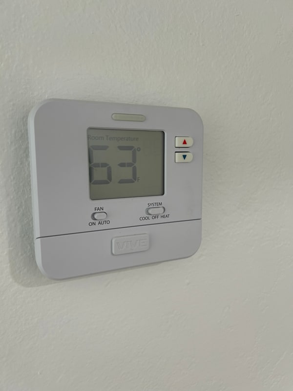 Building Photo - 924 Day Ave