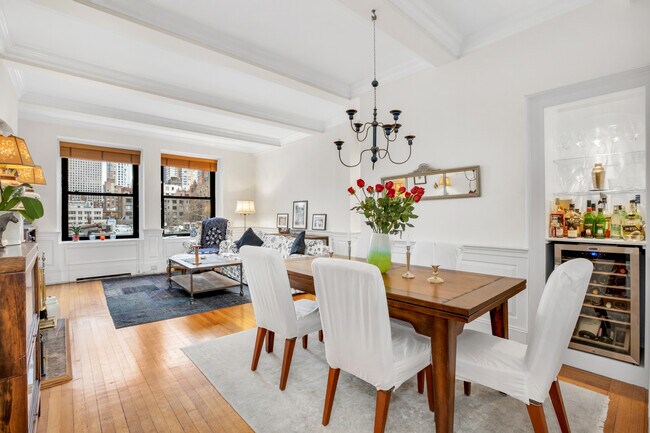 Foto del edificio - 212 E 48th St