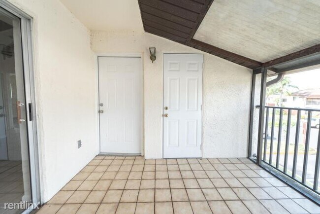 Foto del edificio - 2 br, 1.5 bath Condo - 631 Club Ridge Dr