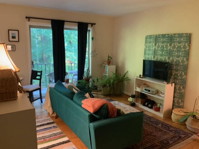 Welcome to Apartment 203! - 10631 Weymouth St