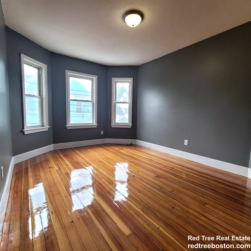 Foto principal - 202 Norwell St