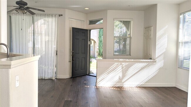 Building Photo - 1604 Elk Grove