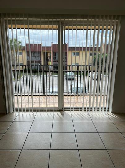 Foto del edificio - 2932 NW 55th Ave