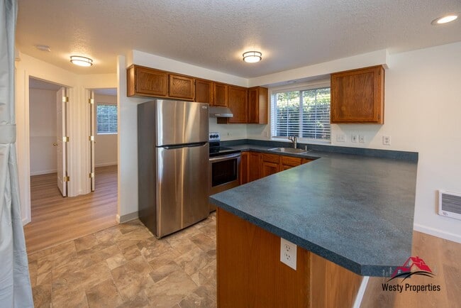 Photo - 1227 SE Boise St Apartment
