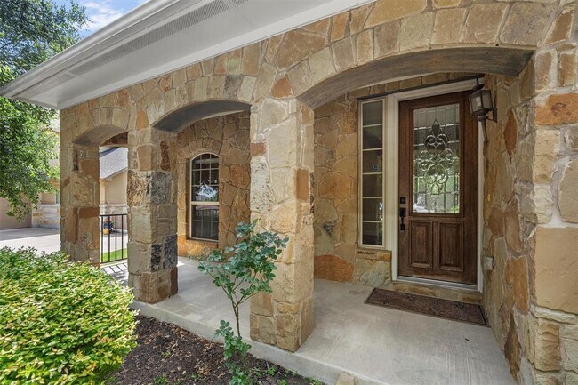 Foto del edificio - 3904 Avery Woods Ln