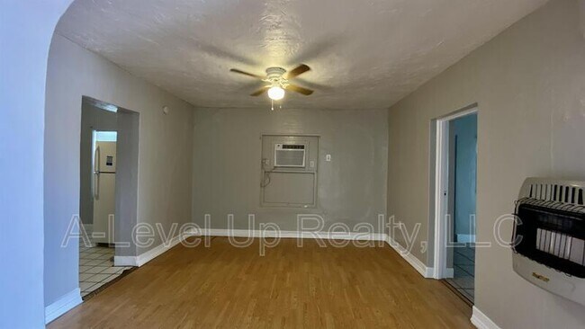 Foto del edificio - 416 W 44th St