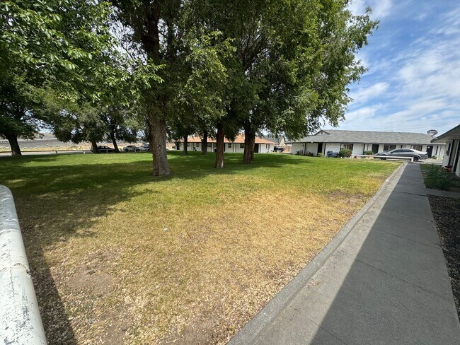 Foto del edificio - Cozy Studio Apartment Available now!