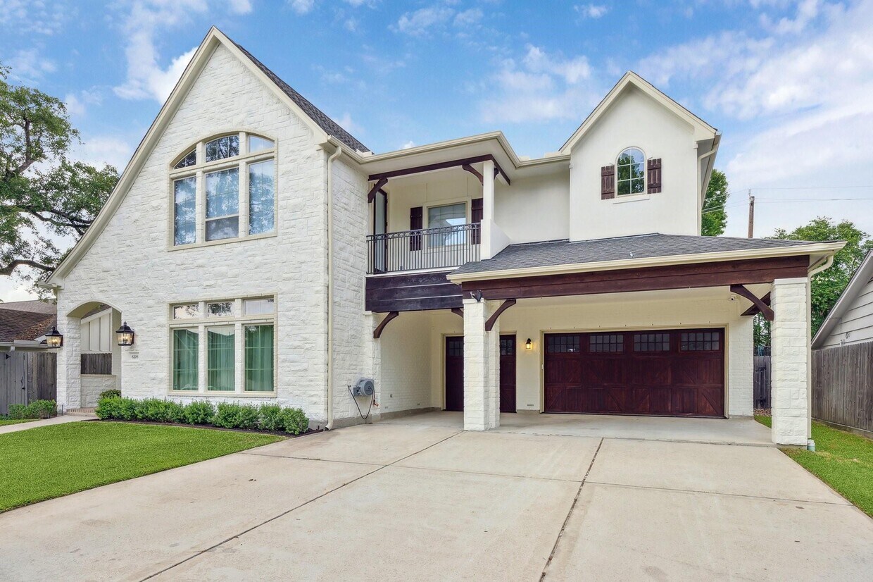 Building Photo - 6206 Piping Rock Ln