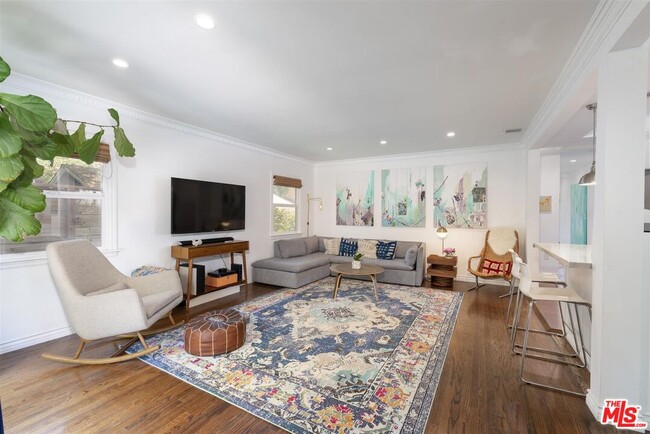 Foto del edificio - 1936 N Alvarado St