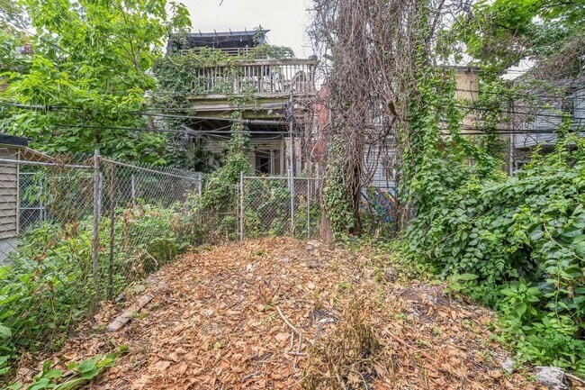 Foto del edificio - 406 N 52nd St