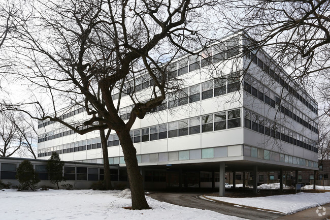Foto del edificio - Shoreview Apartments