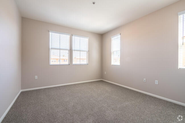 2HAB, 2BA - 1112FT² - HABITACIÓN 2 - College Park Apartments