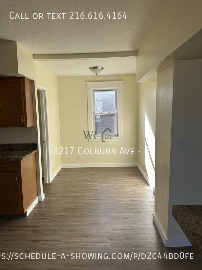 Foto del edificio - 3217 Colburn Ave