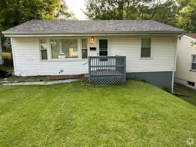 Building Photo - 531 Ames Pl