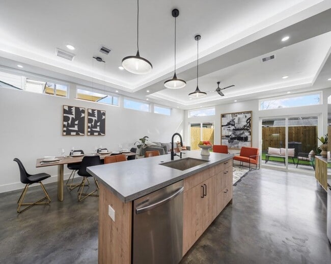 Foto del edificio - 5212 Arapahoe St