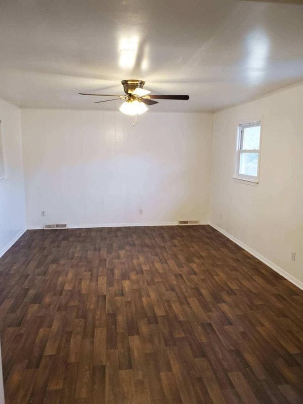 Building Photo - 2201 Pinehurst Ave, Charleston, SC 29414