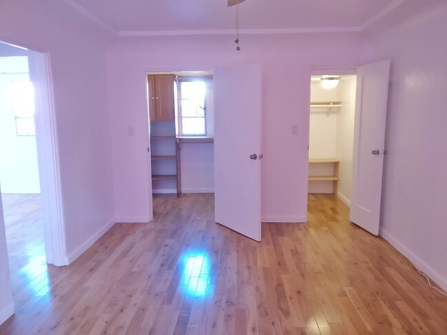 Foto del edificio - 1425 Fairbanks Pl