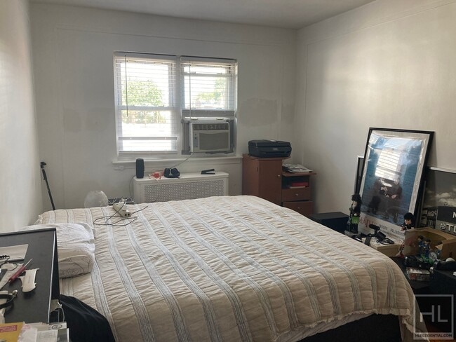 Foto del edificio - Spacious 1br in Woodside