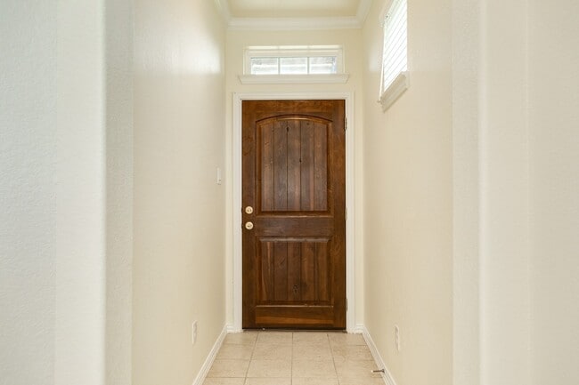 Building Photo - 1301 Scarlet Mountain Dr