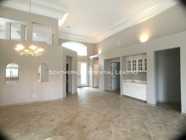 Building Photo - 109 Azure Pl