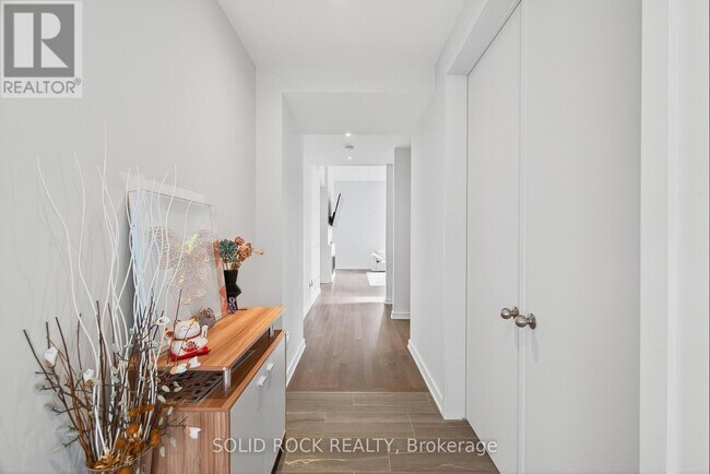Building Photo - 624 Odyssey Wy