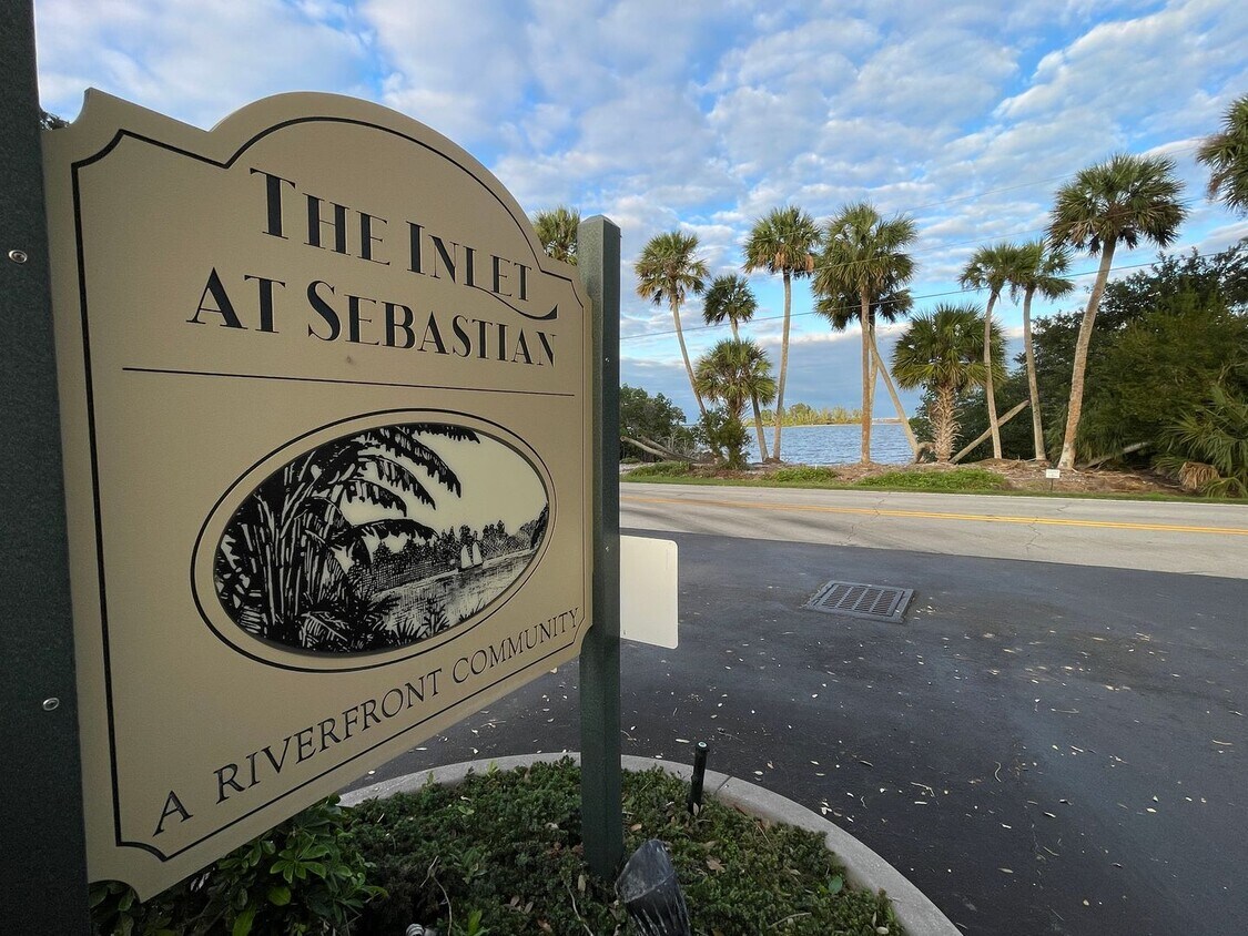 Foto principal - Upscale 3 BR Furnished Condo in Inlet at S...