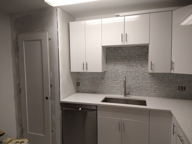 Foto del edificio - 3164 SE Brook St