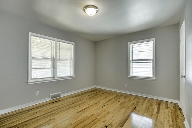 Building Photo - 3801 N 66th St