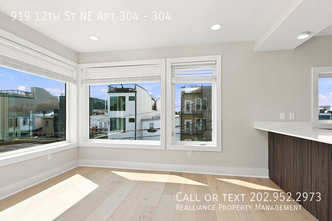 Foto del edificio - 919 12th St NE