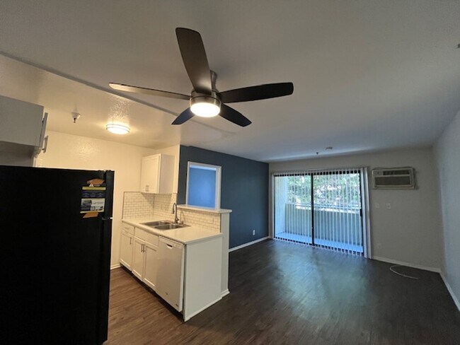 Foto del interior - 700 S. Berendo Ave