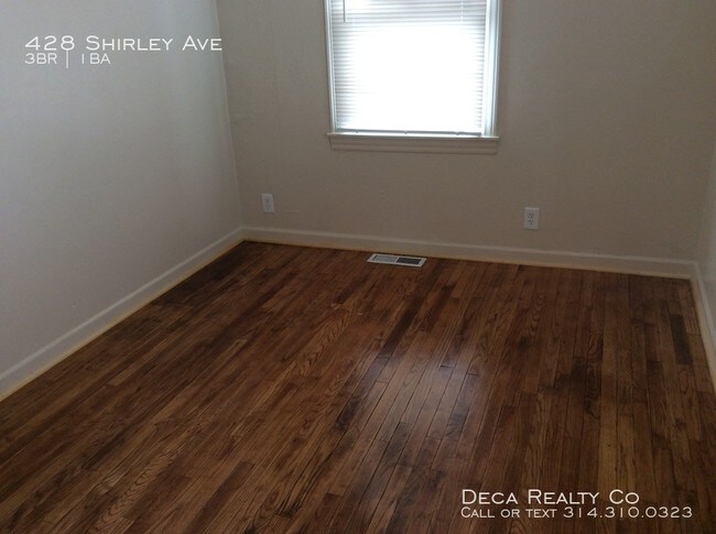 Building Photo - 3 Bedroom House in Ferguson-Florissant