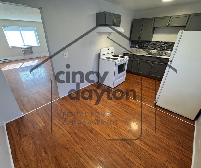 Photo - 6118 Stover Ave Townhome