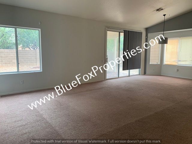 Building Photo - 10057 E Paseo San Bruno