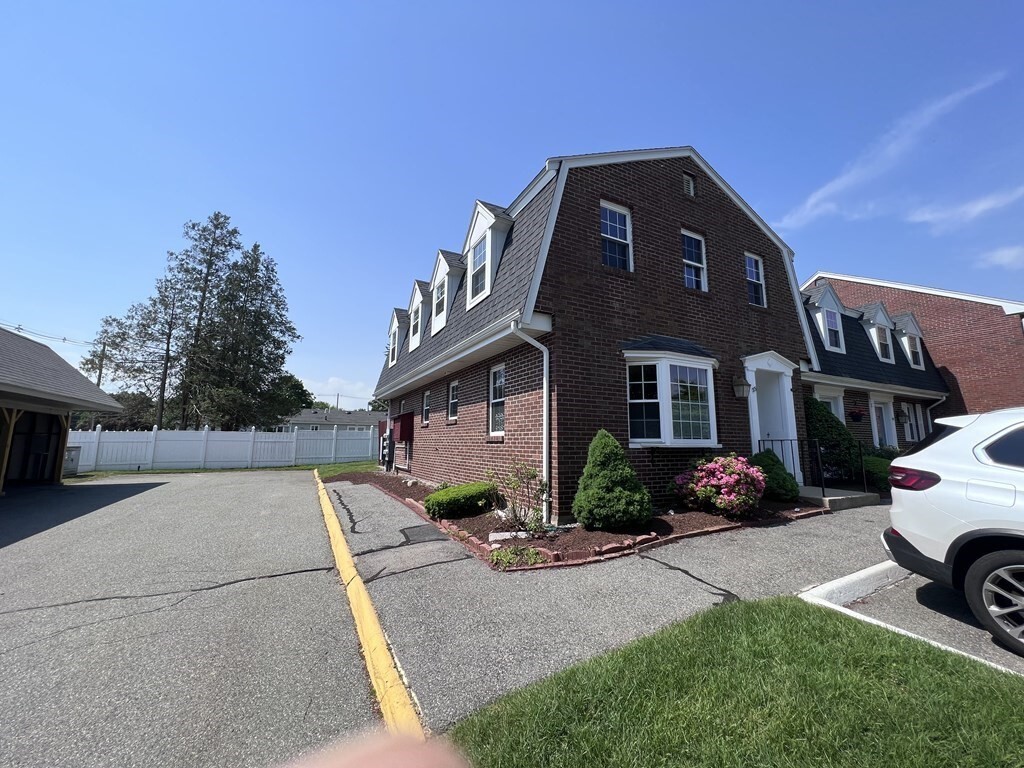 3 Bedroom Apartments In Stoughton Ma