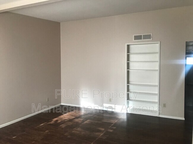 Building Photo - 1244 N Gaylord Cir