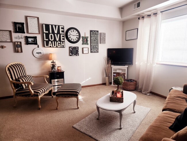 Foto del edificio - Bunting Lane Apartments