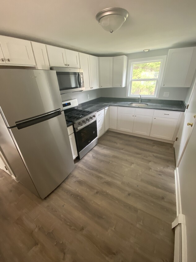 Foto principal - 177 E Bacon St