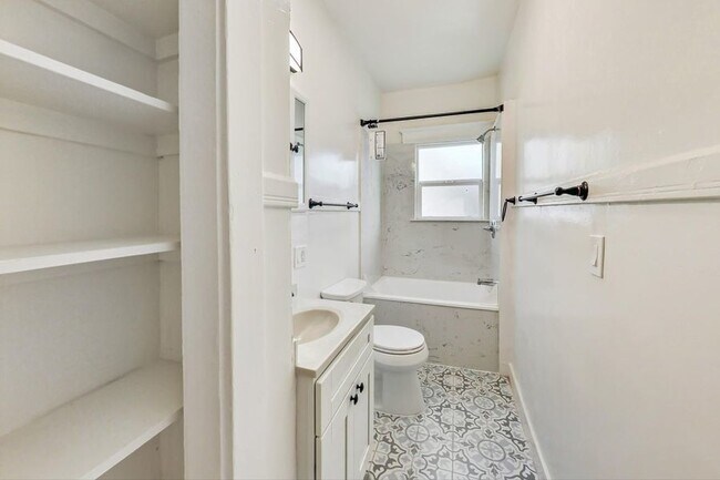 Foto del edificio - 1444 1st Ave Pl