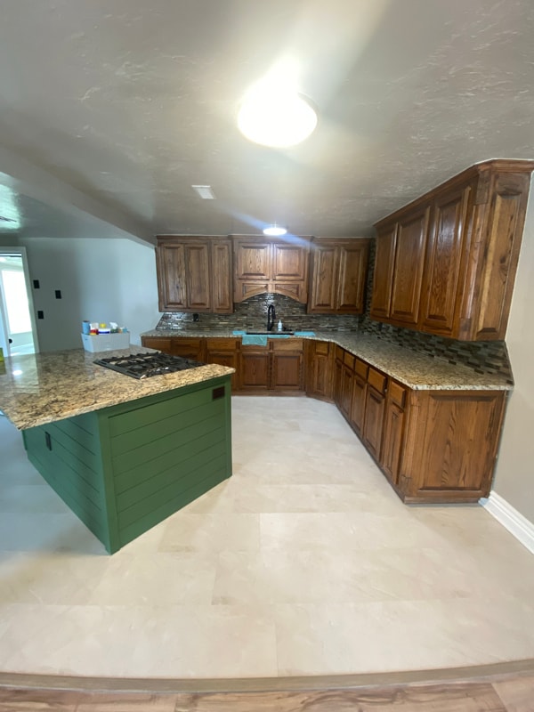 Building Photo - 1103 Bell Dr
