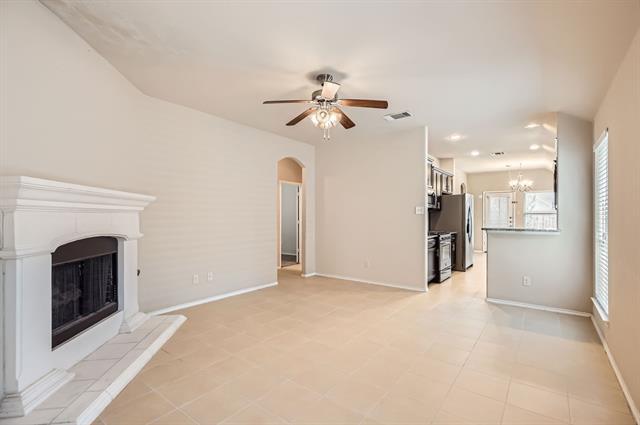 Building Photo - 9916 Pronghorn Rd