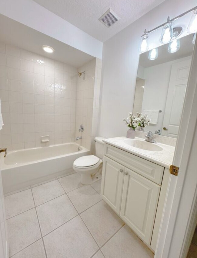 Foto del edificio - 7955 NW 128th Ln