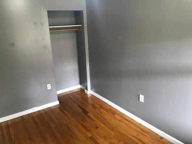 Foto del edificio - Comfy 2/3 Bedroom apartments